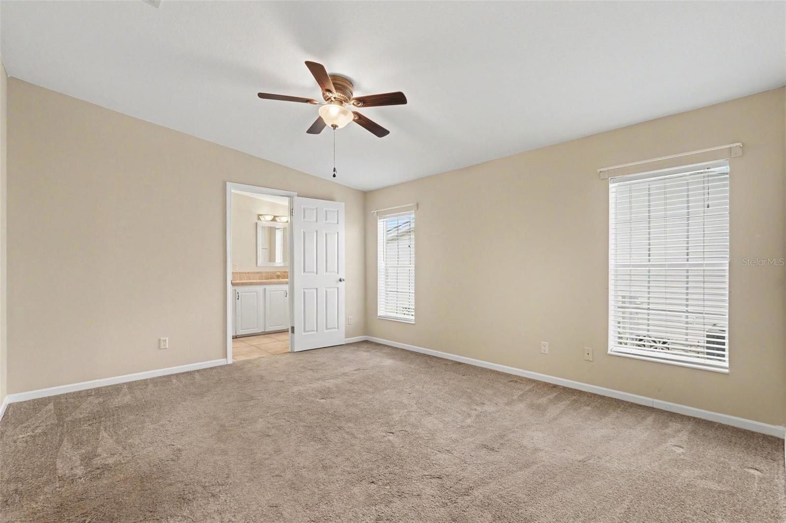 37536 GILL AVE — photo 15