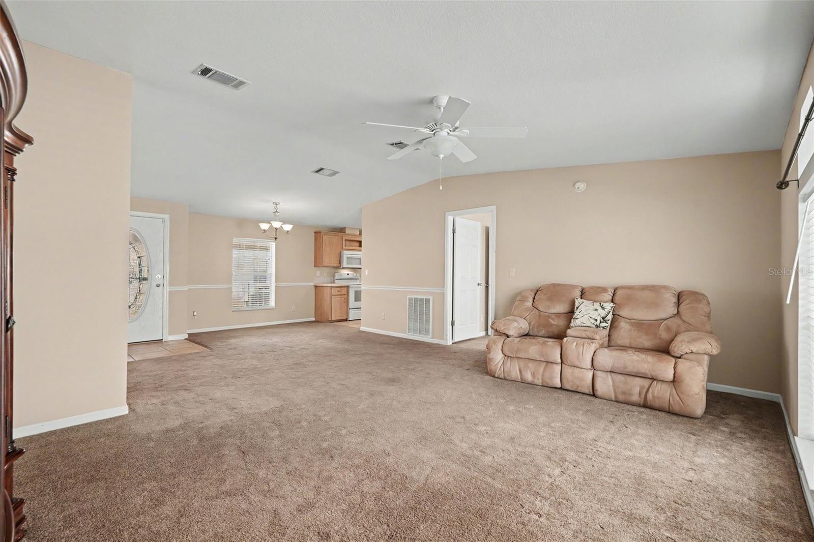 37536 GILL AVE — photo 4