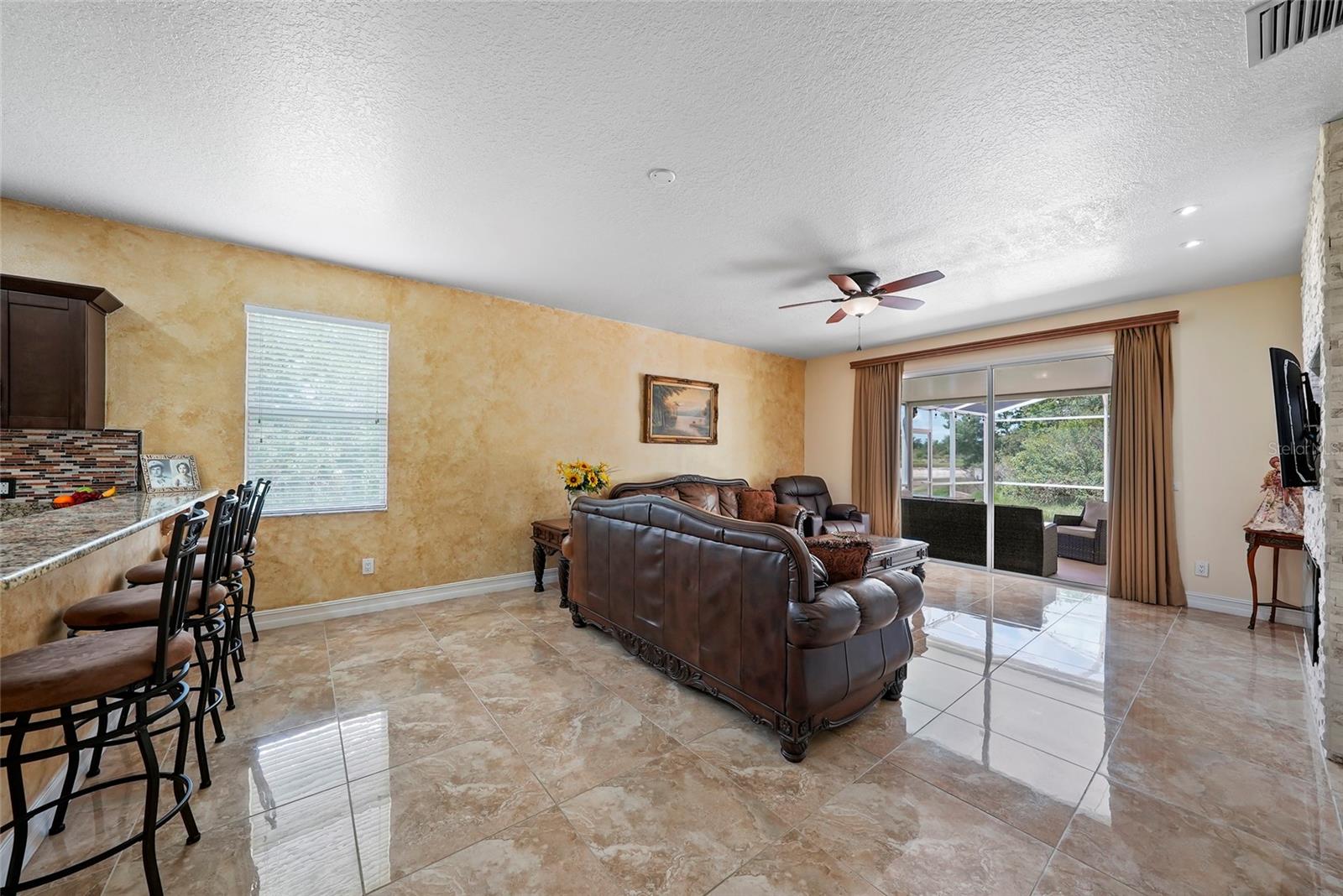 3817 LANGDRUM DR — photo 9
