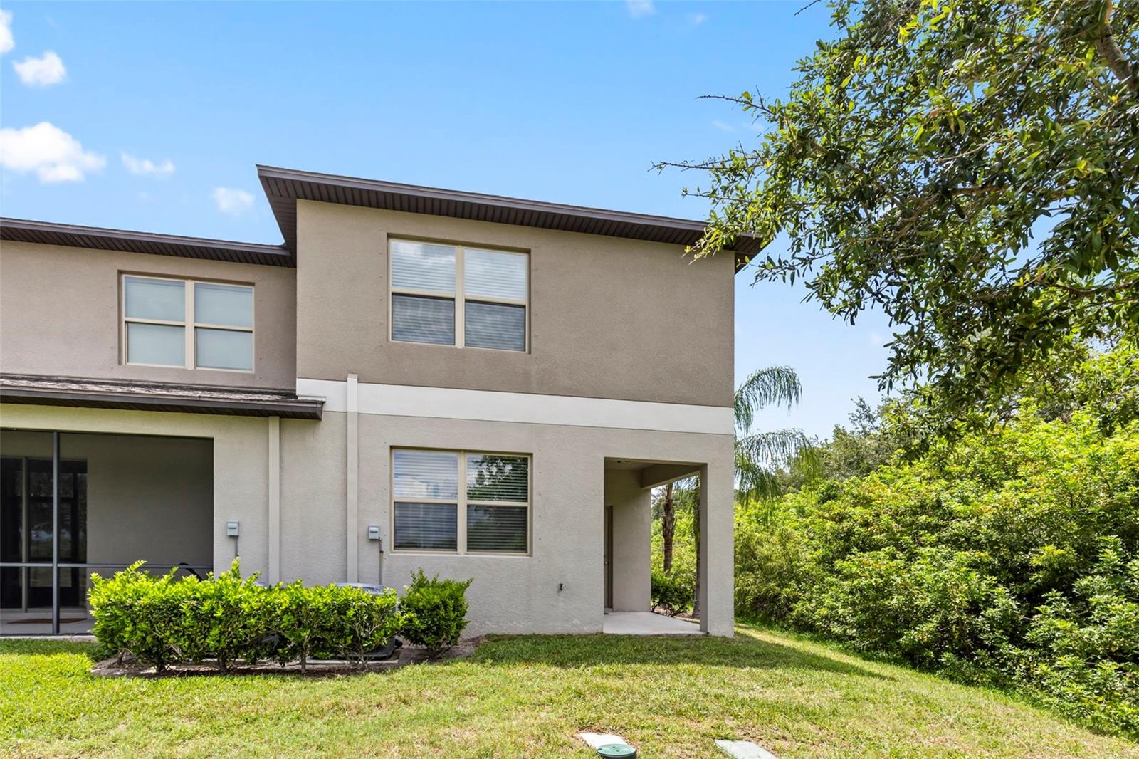 15504 FLORENCE HOLLOW PL — photo 37