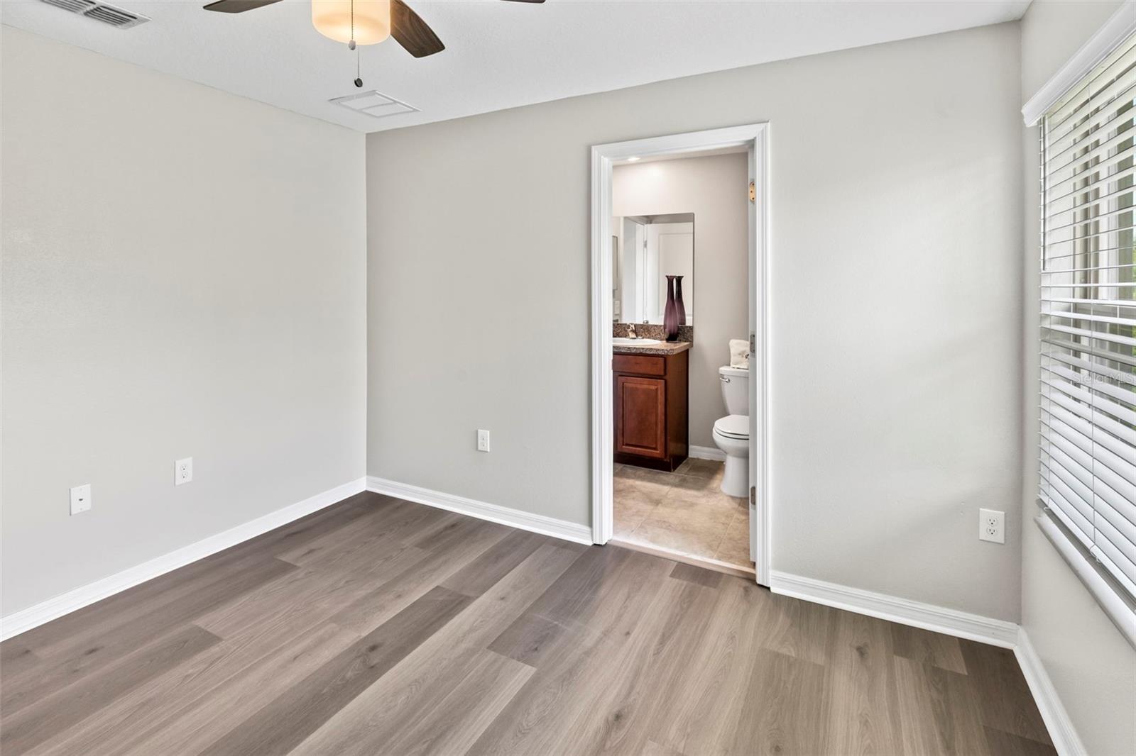 15504 FLORENCE HOLLOW PL — photo 22