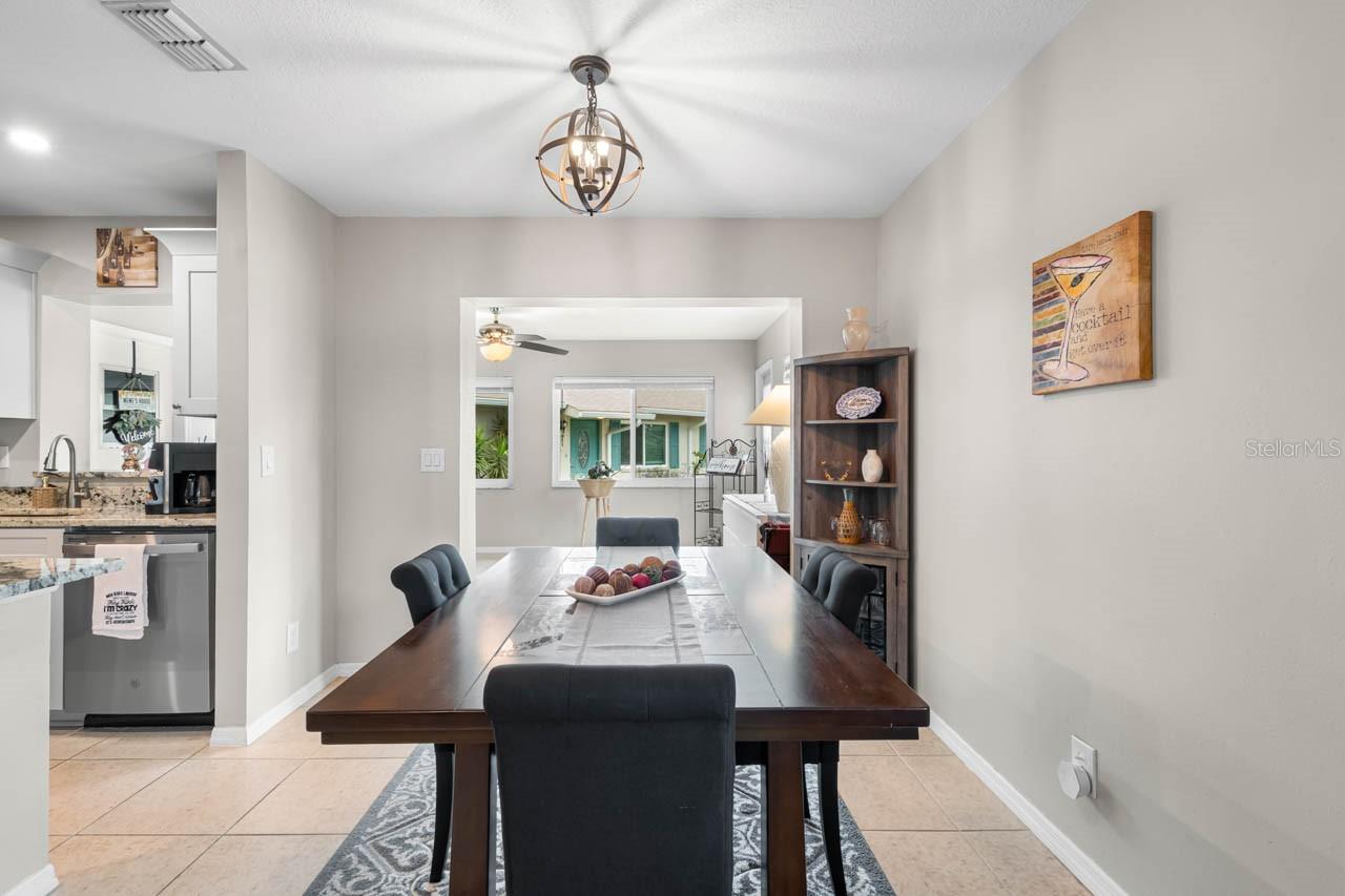1906 CANTERBURY LN #26 — photo 6
