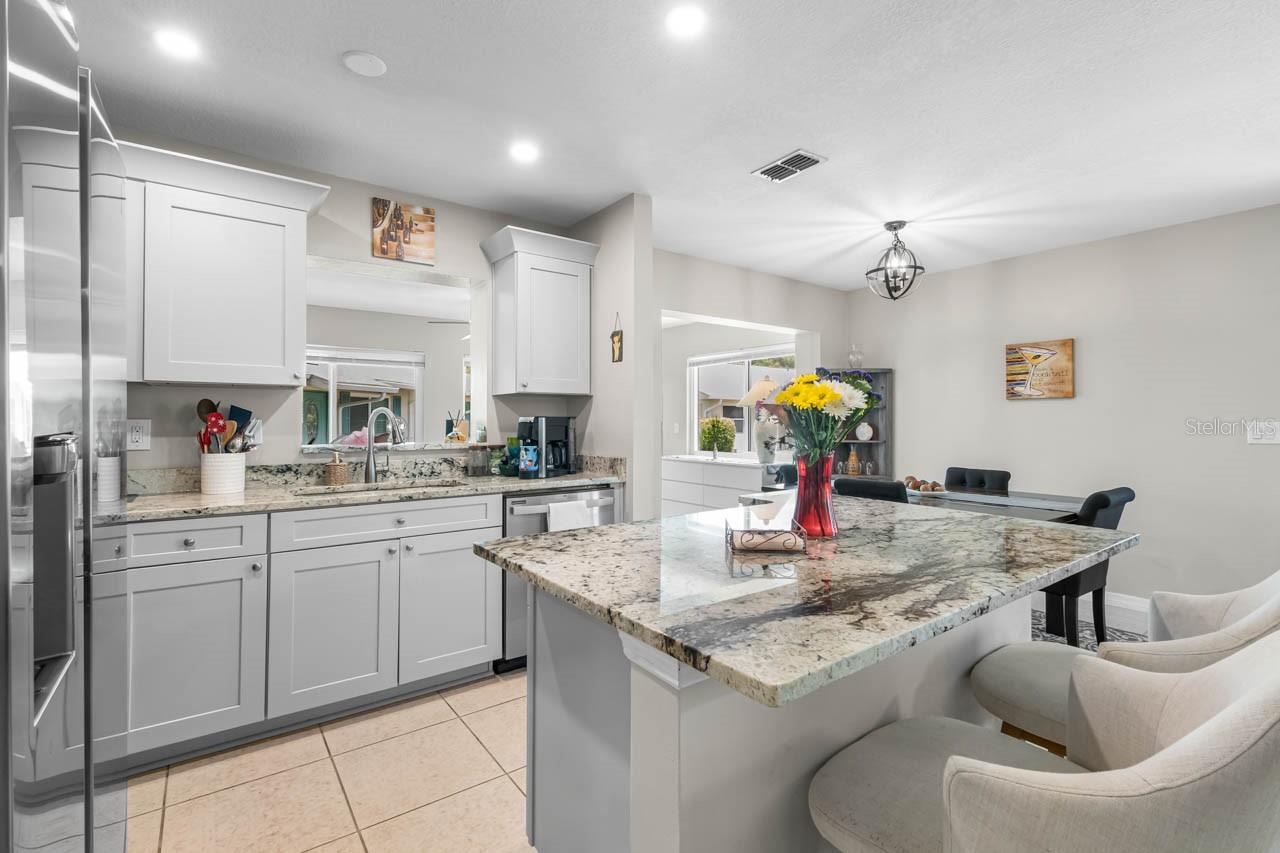 1906 CANTERBURY LN #26 — photo 9
