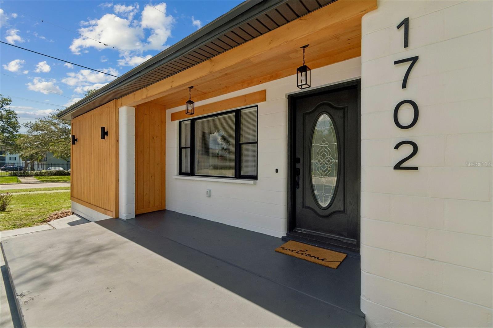1702 W JOHNSTON AVE — photo 11