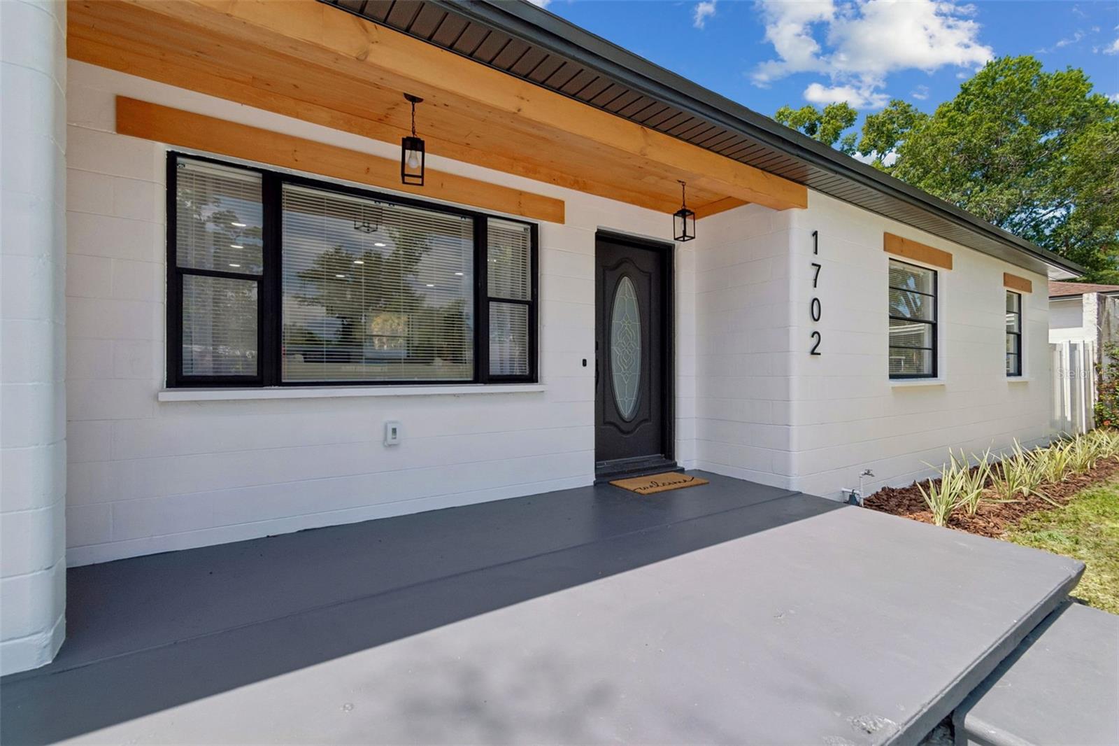 1702 W JOHNSTON AVE — photo 10