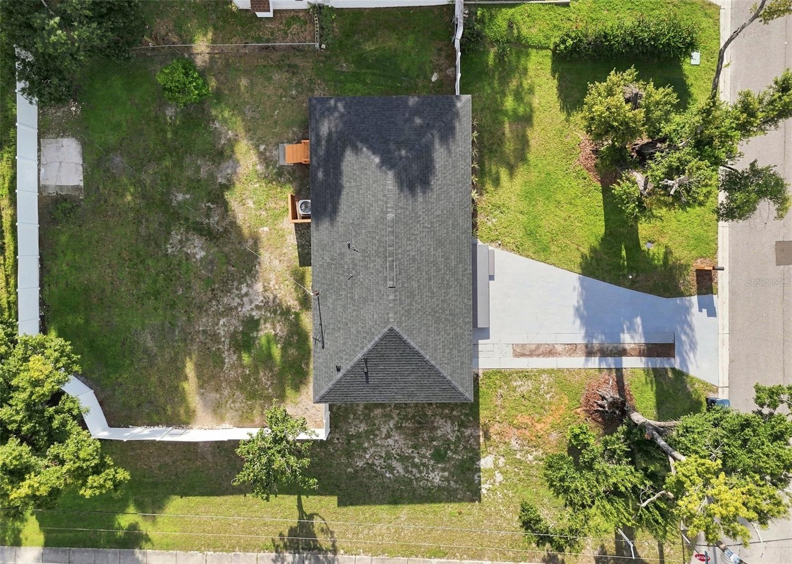 1702 W JOHNSTON AVE — photo 48