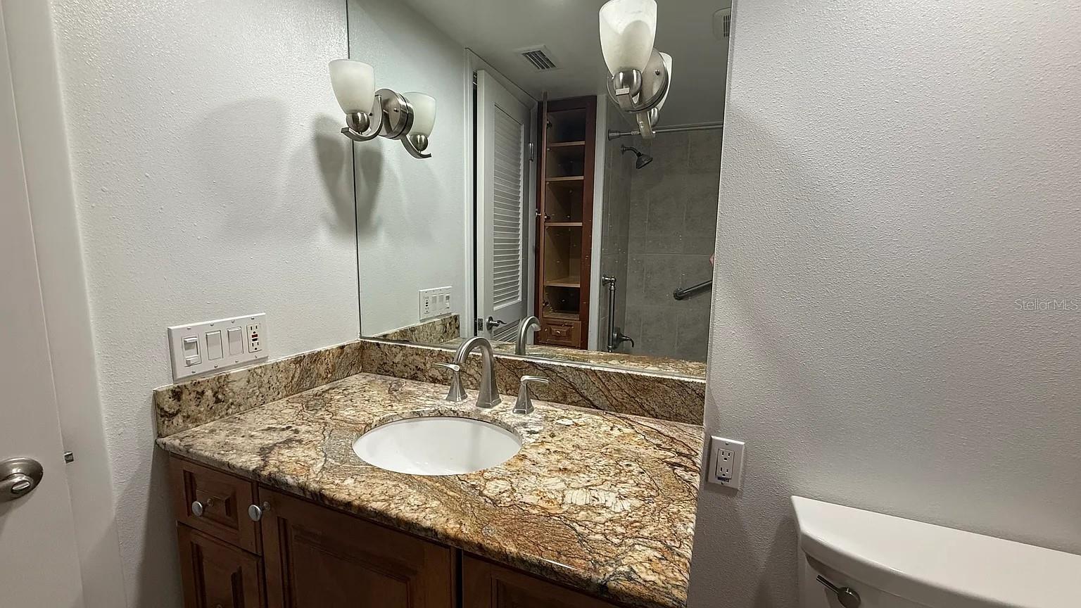 4575 COVE CIR #703 — photo 11