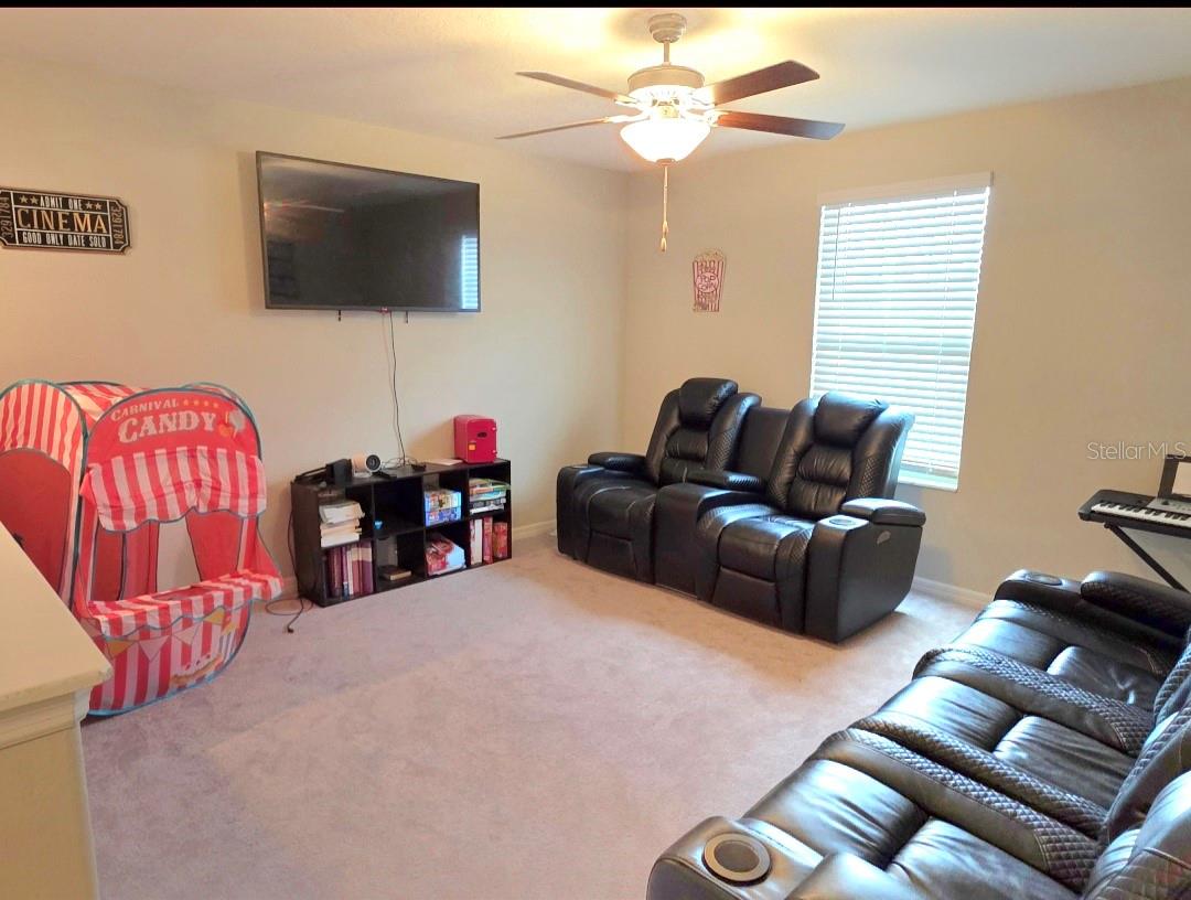 1561 FLOWER DUST DR — photo 14