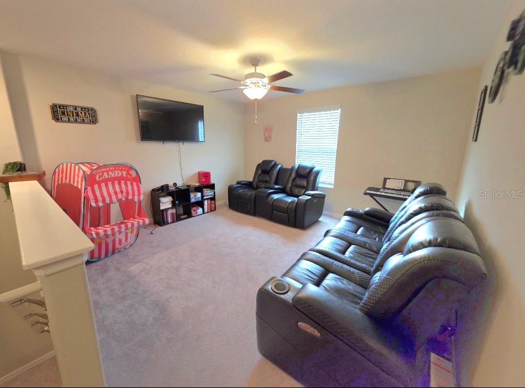 1561 FLOWER DUST DR — photo 13