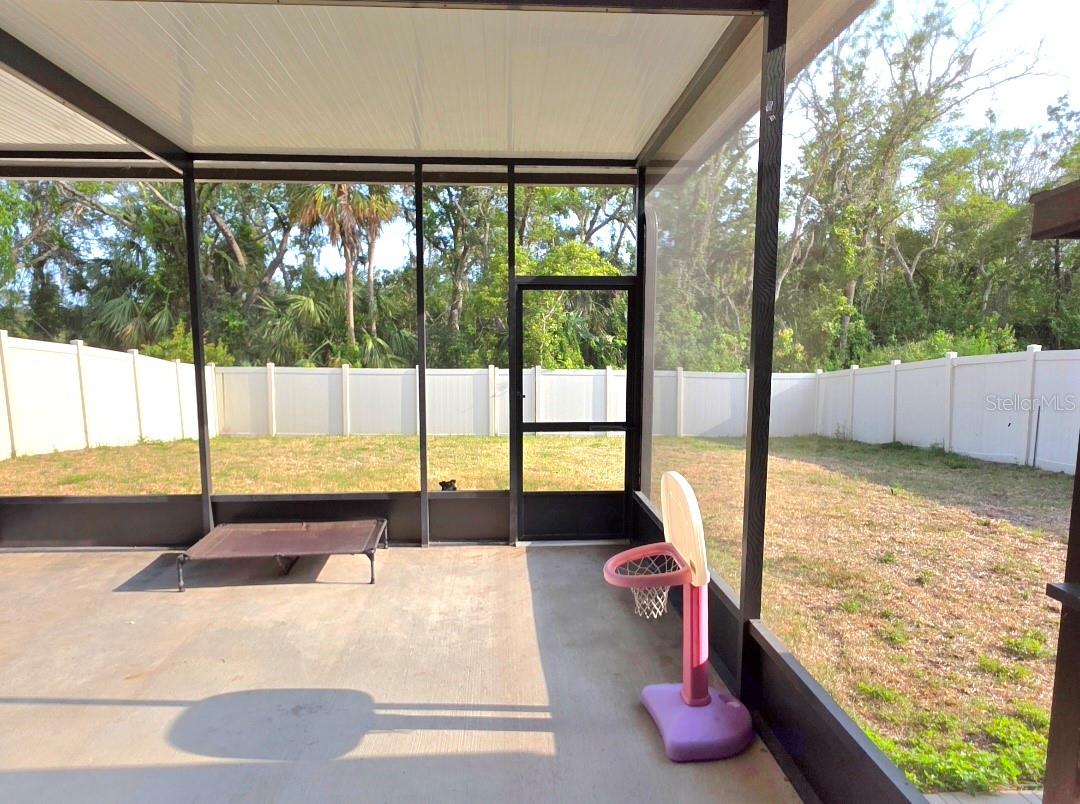 1561 FLOWER DUST DR — photo 19
