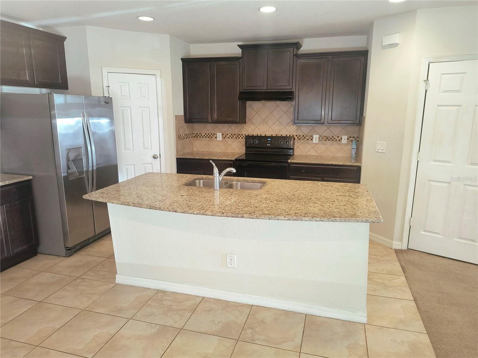 4754 CHATTERTON WAY — photo 10