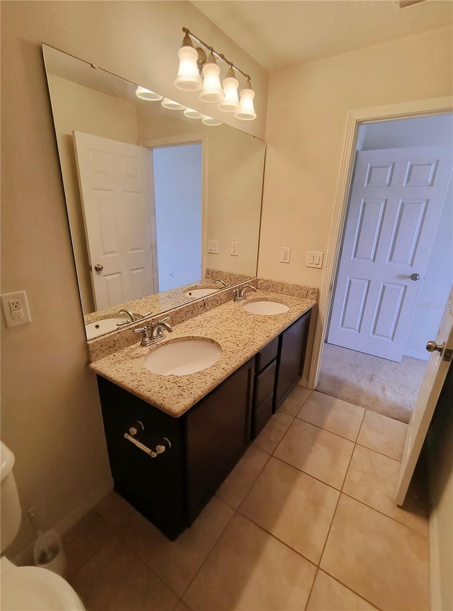 4754 CHATTERTON WAY — photo 28