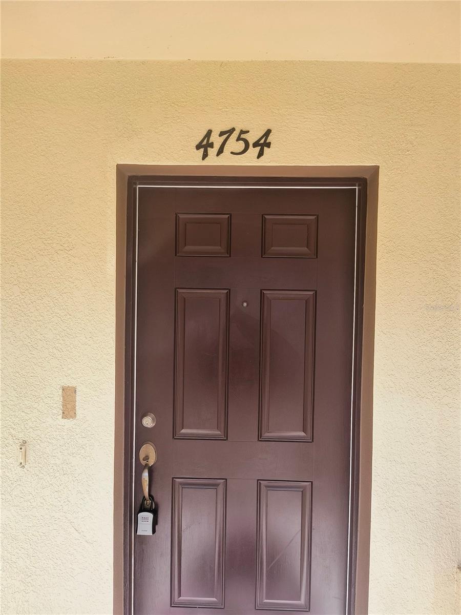 4754 CHATTERTON WAY — photo 5