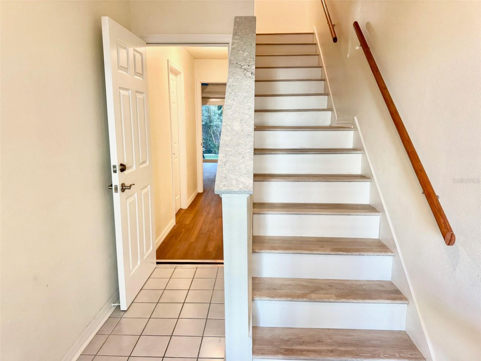 603 GARLAND CIR — photo 5