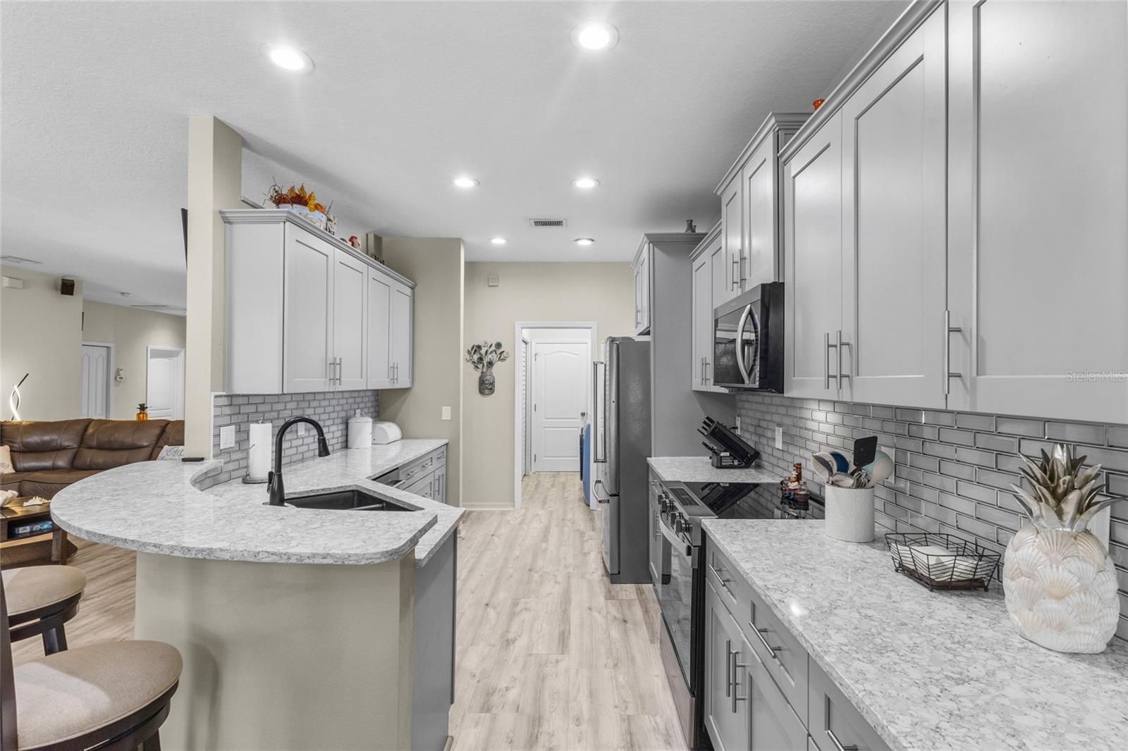 4527 FERRYS MILL PL — photo 12