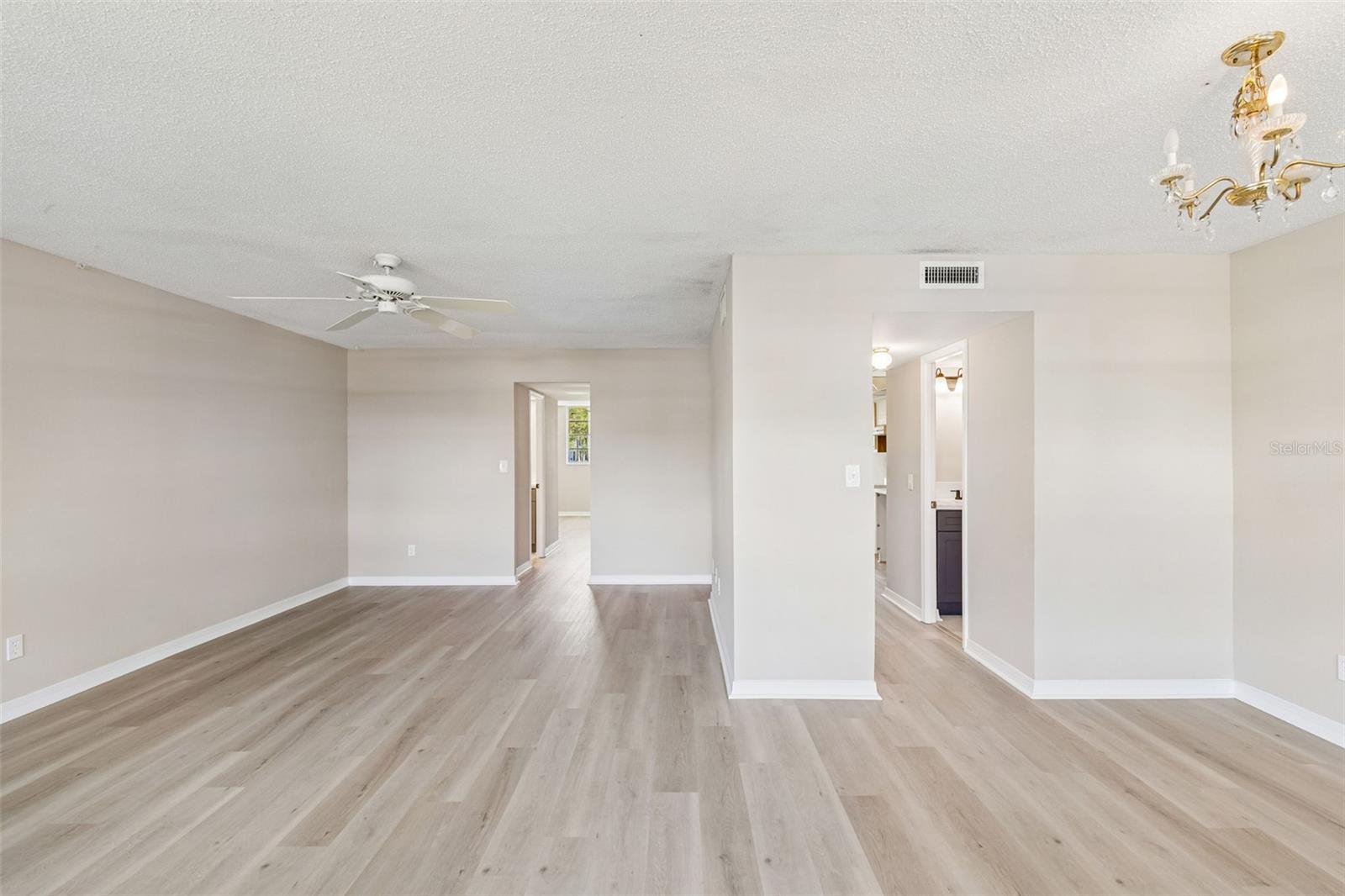 4705 1ST ST NE #138 — photo 3