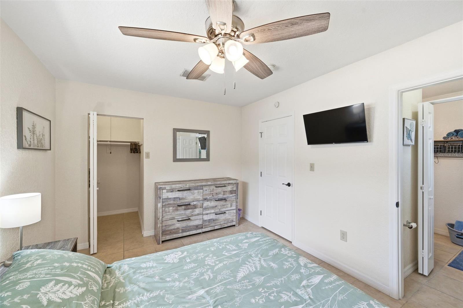 8685 MAGNOLIA DR — photo 22