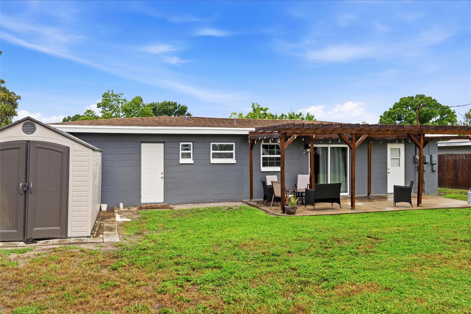 8685 MAGNOLIA DR — photo 34