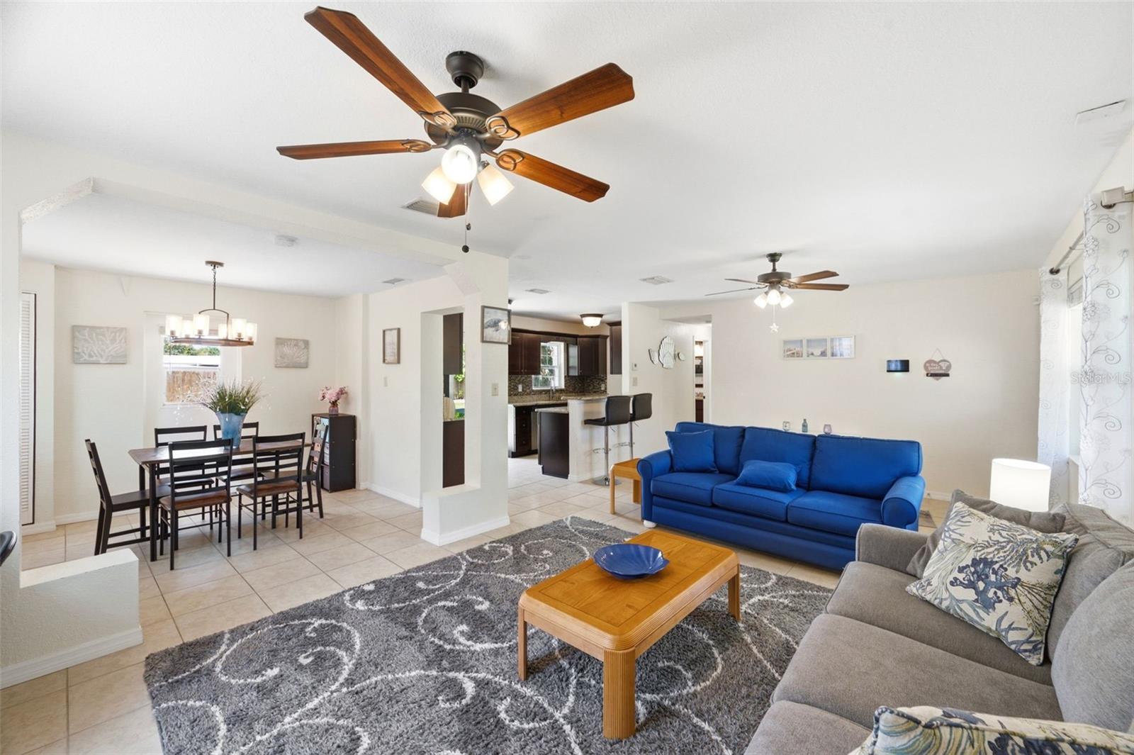 8685 MAGNOLIA DR — photo 10