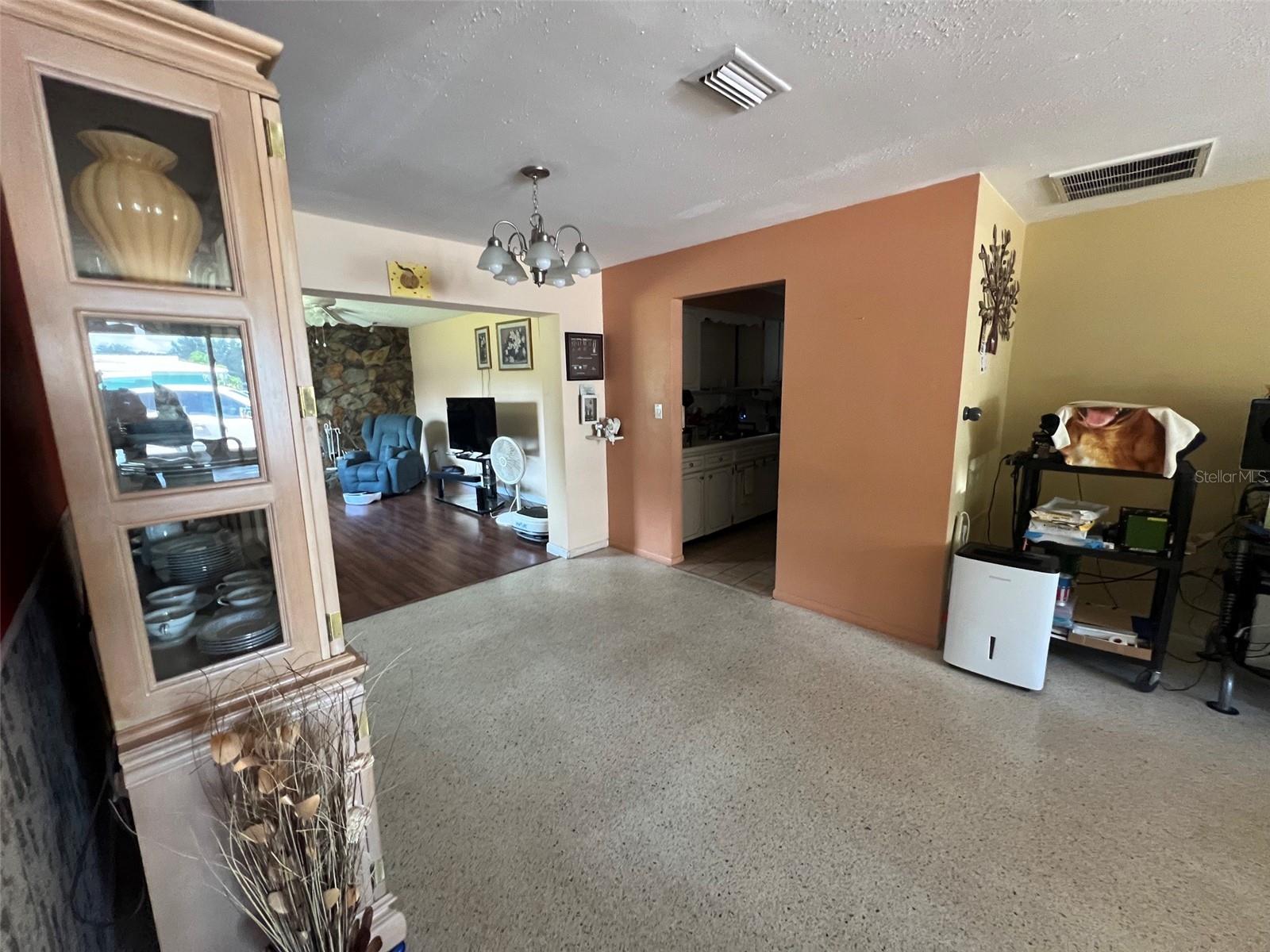 2133 INDIGO DR — photo 5