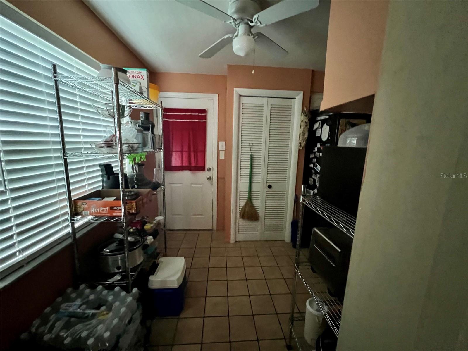 2133 INDIGO DR — photo 17