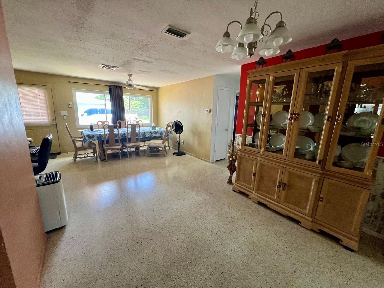 2133 INDIGO DR — photo 7
