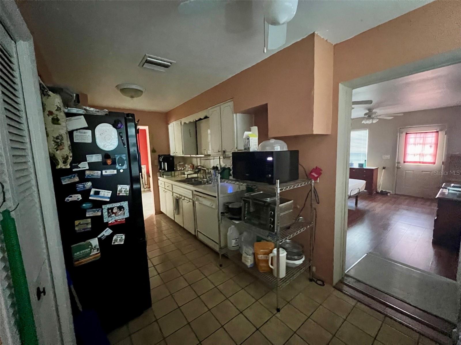 2133 INDIGO DR — photo 16
