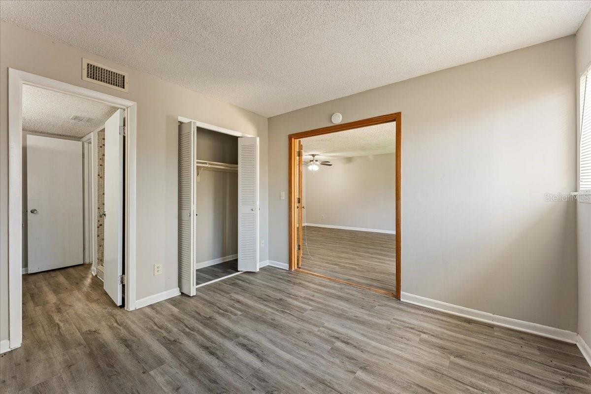 6332 NEWTOWN CIR #32B5 — photo 11