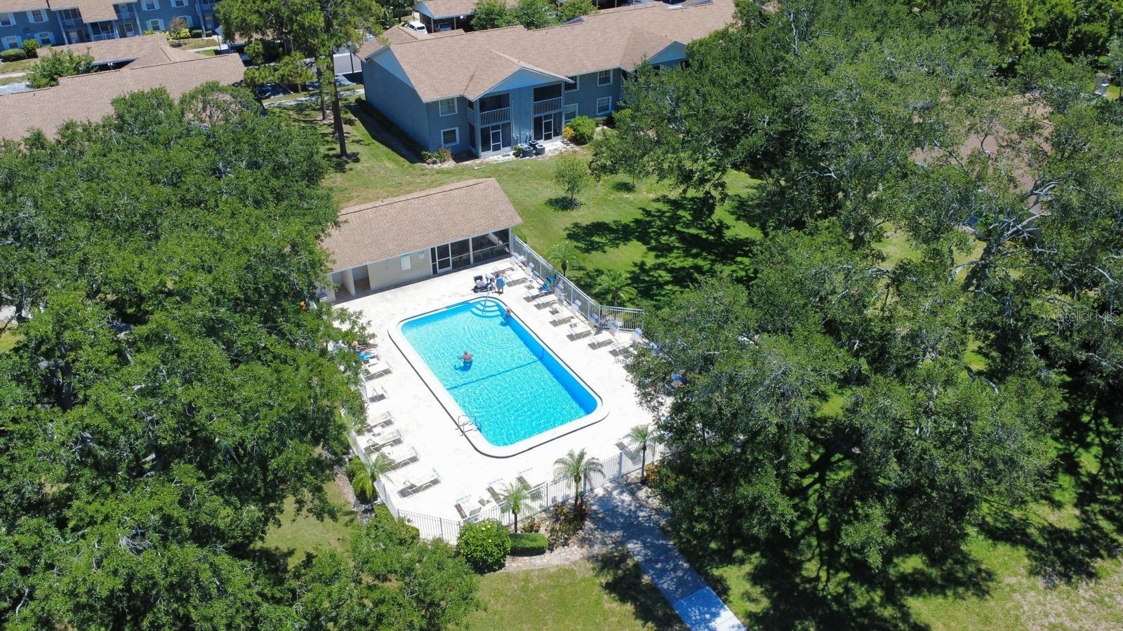 1420 OAK HILL DR #102 — photo 18