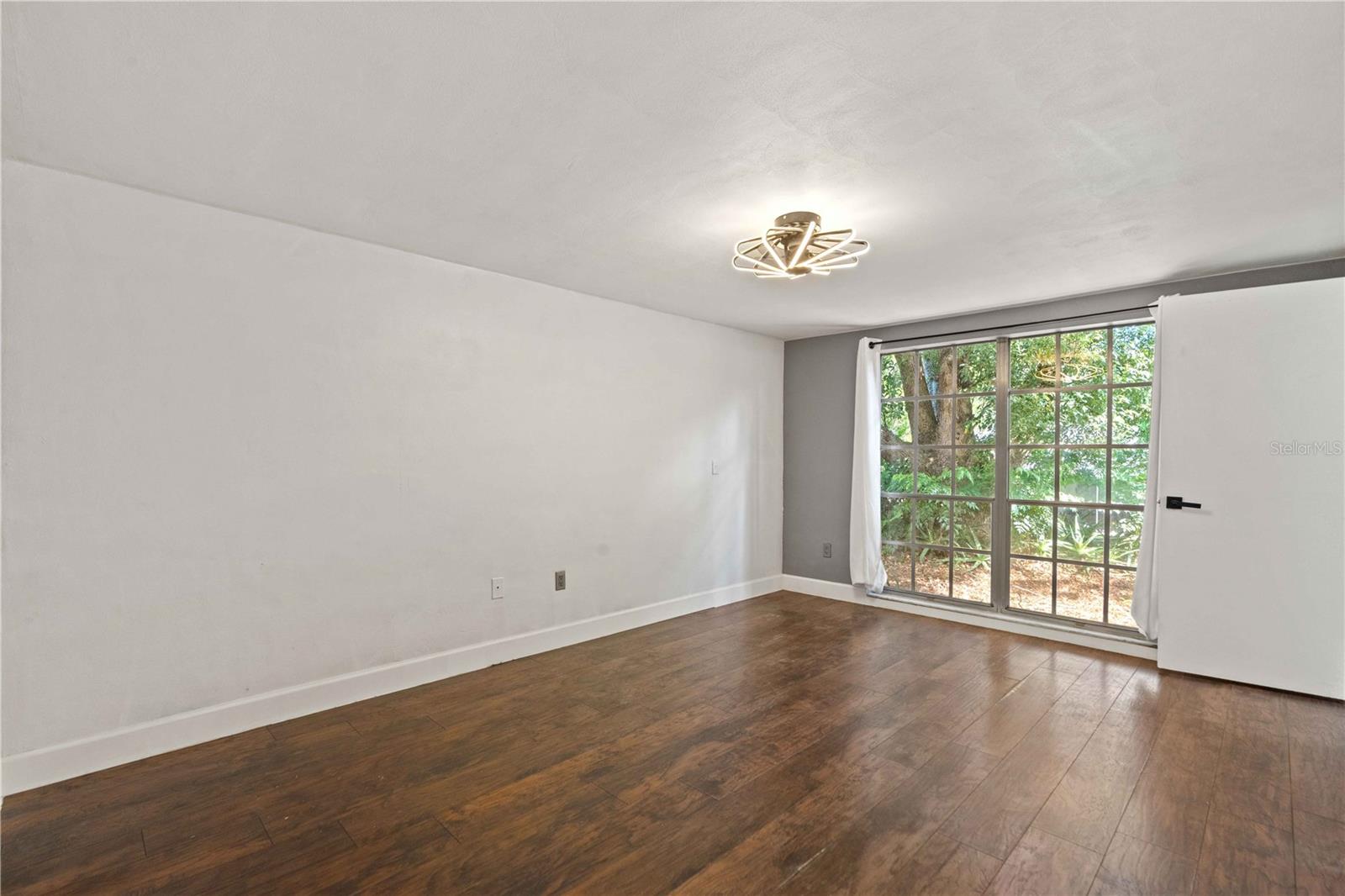 8517 SUNFLOWER LN — photo 16