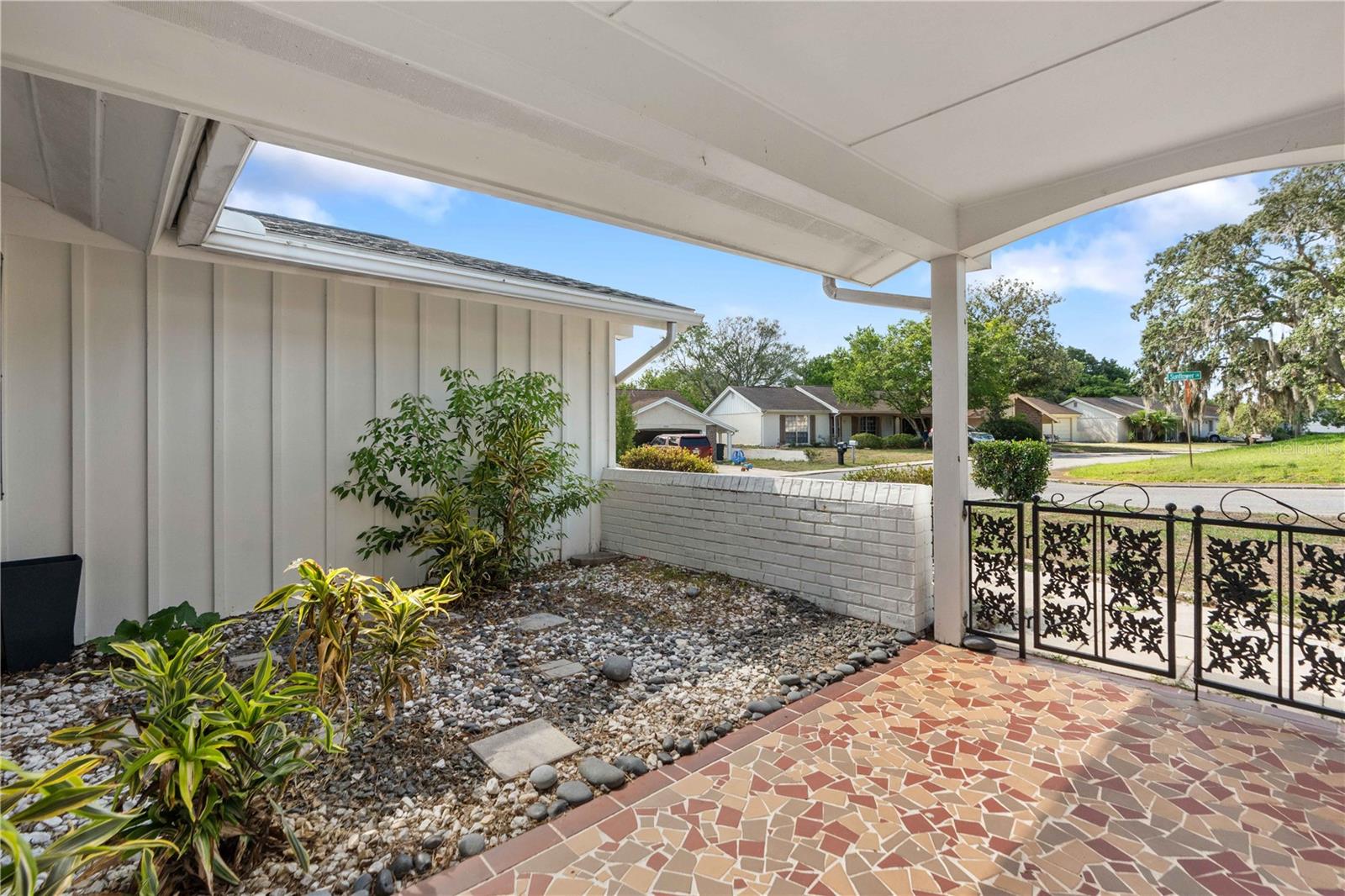 8517 SUNFLOWER LN — photo 4