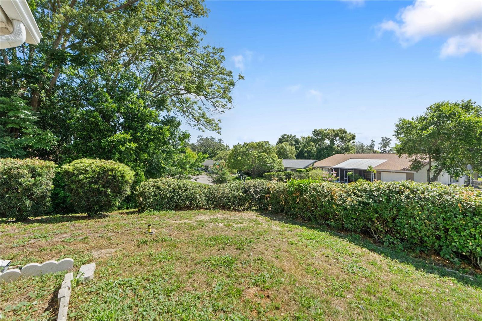 8517 SUNFLOWER LN — photo 27