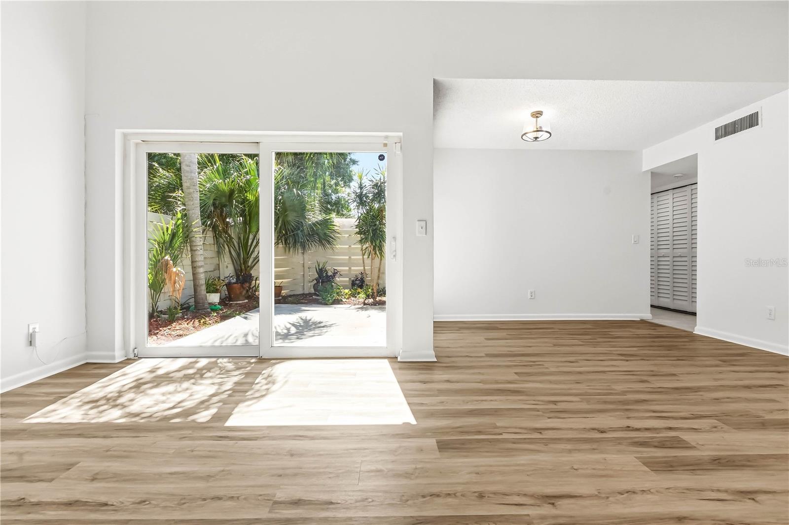 2628 CEDAR VIEW CT — photo 9