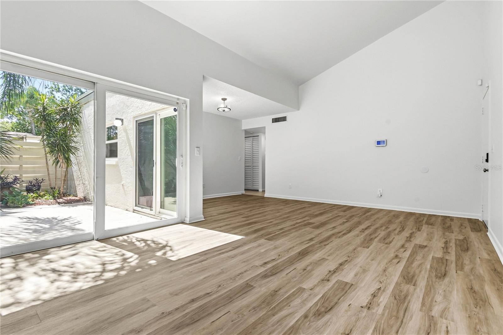 2628 CEDAR VIEW CT — photo 5