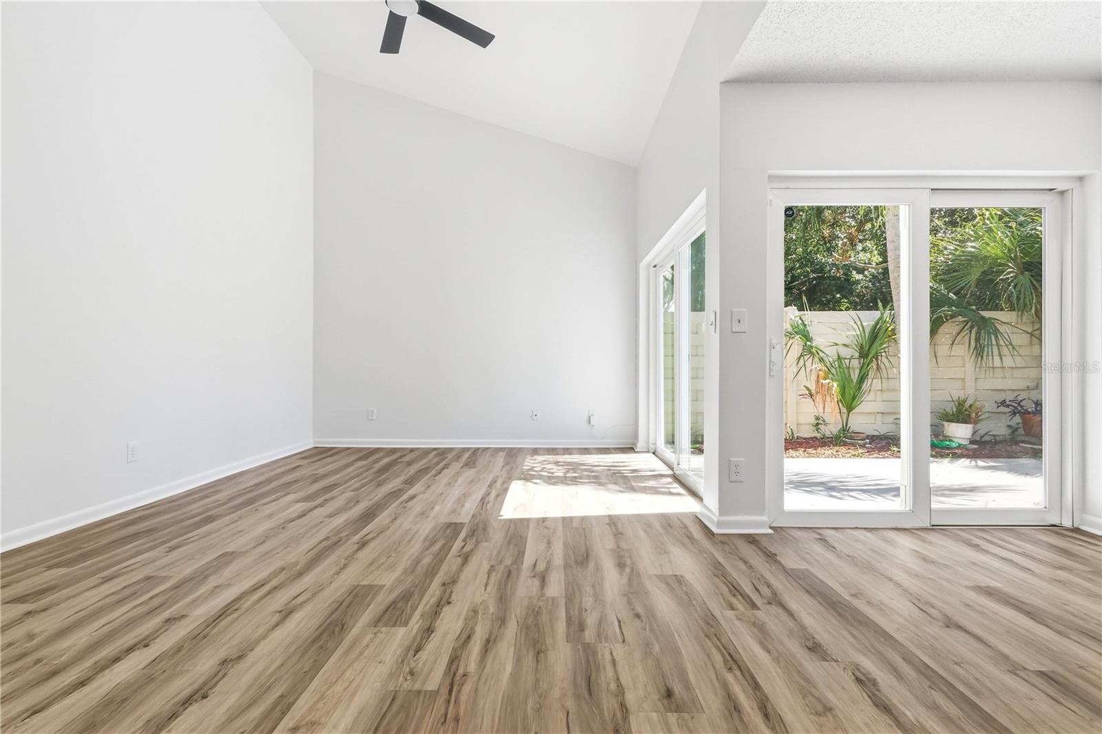 2628 CEDAR VIEW CT — photo 8