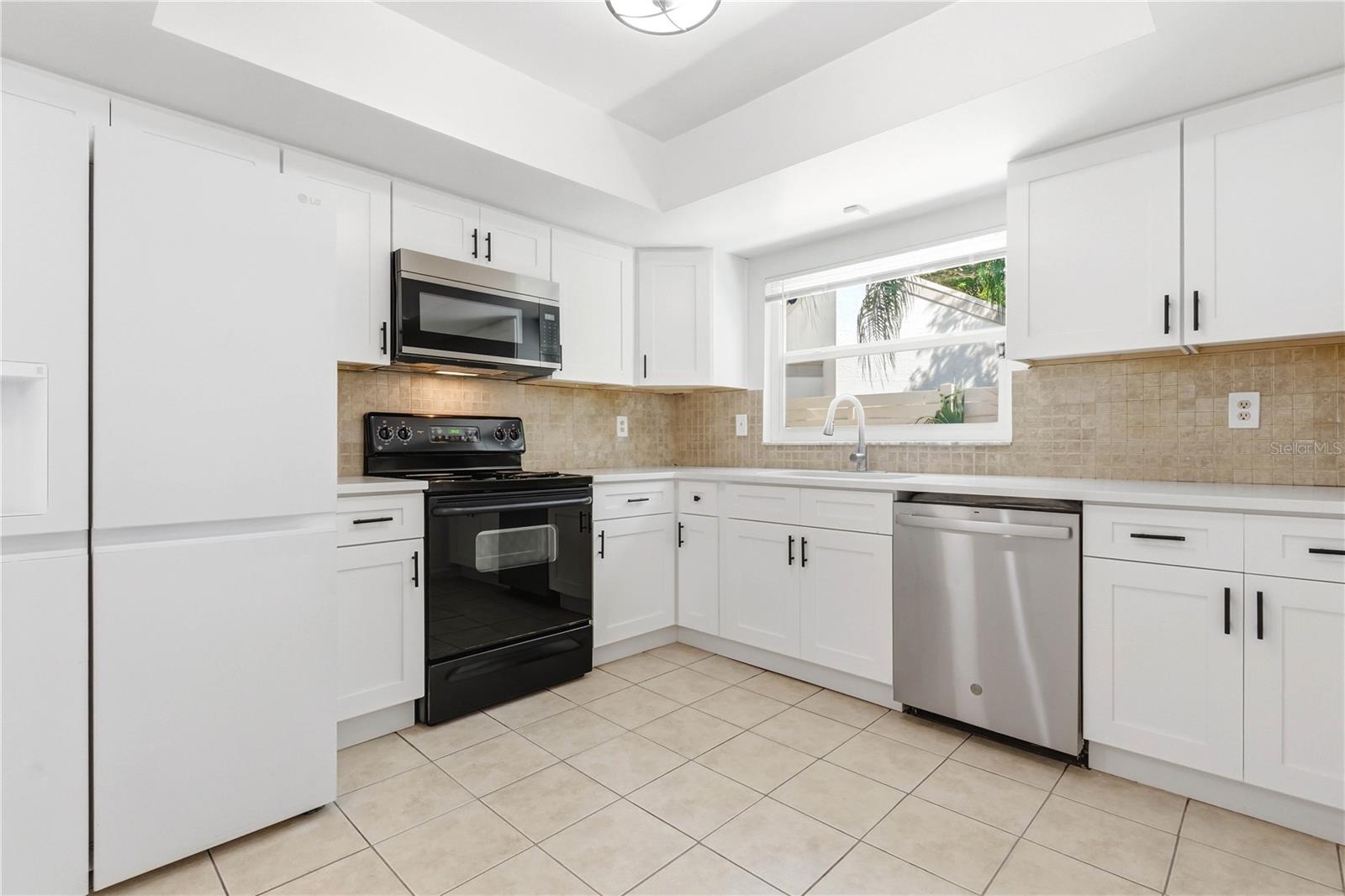 2628 CEDAR VIEW CT — photo 17