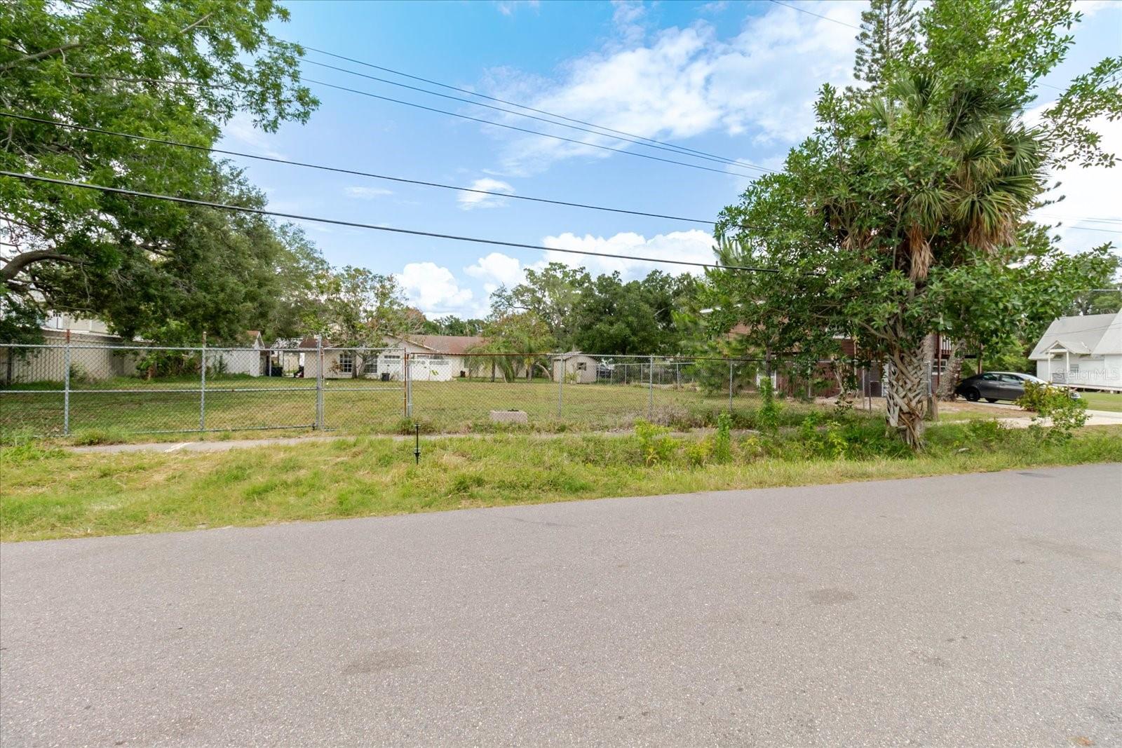 7210 S SHERRILL ST — photo 3