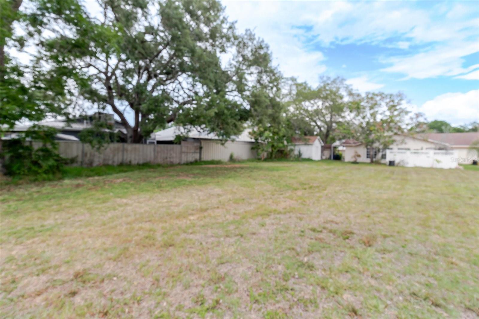 7208 S SHERRILL — photo 29