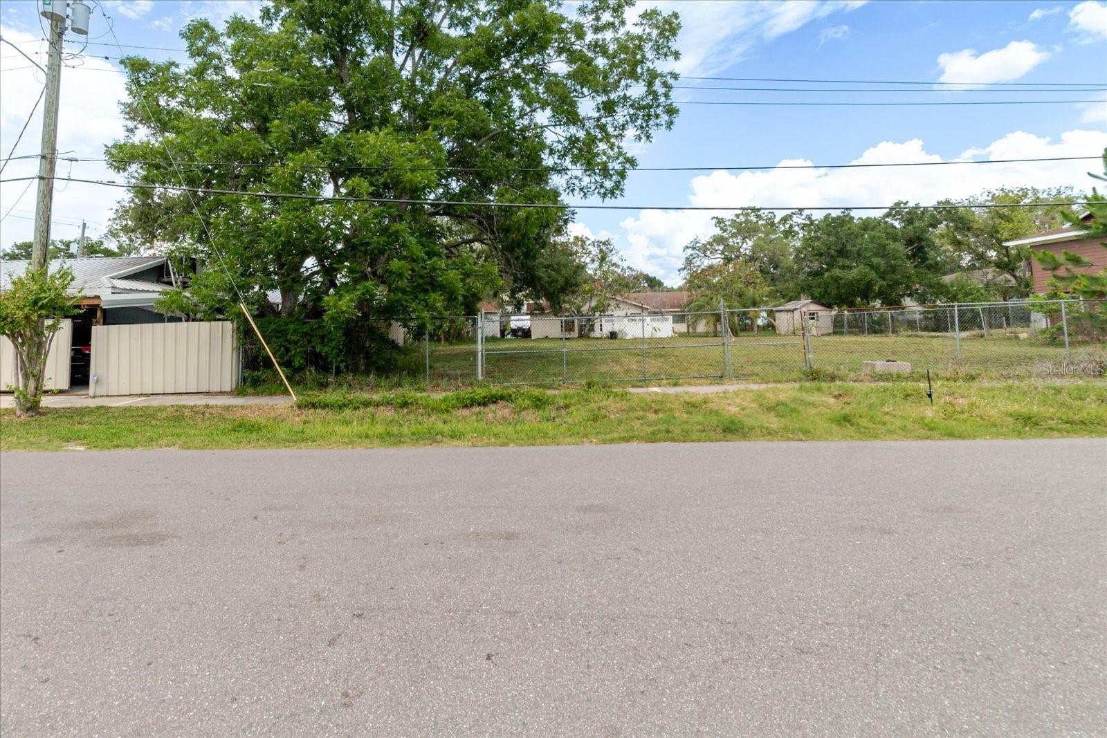 7208 S SHERRILL — photo 12