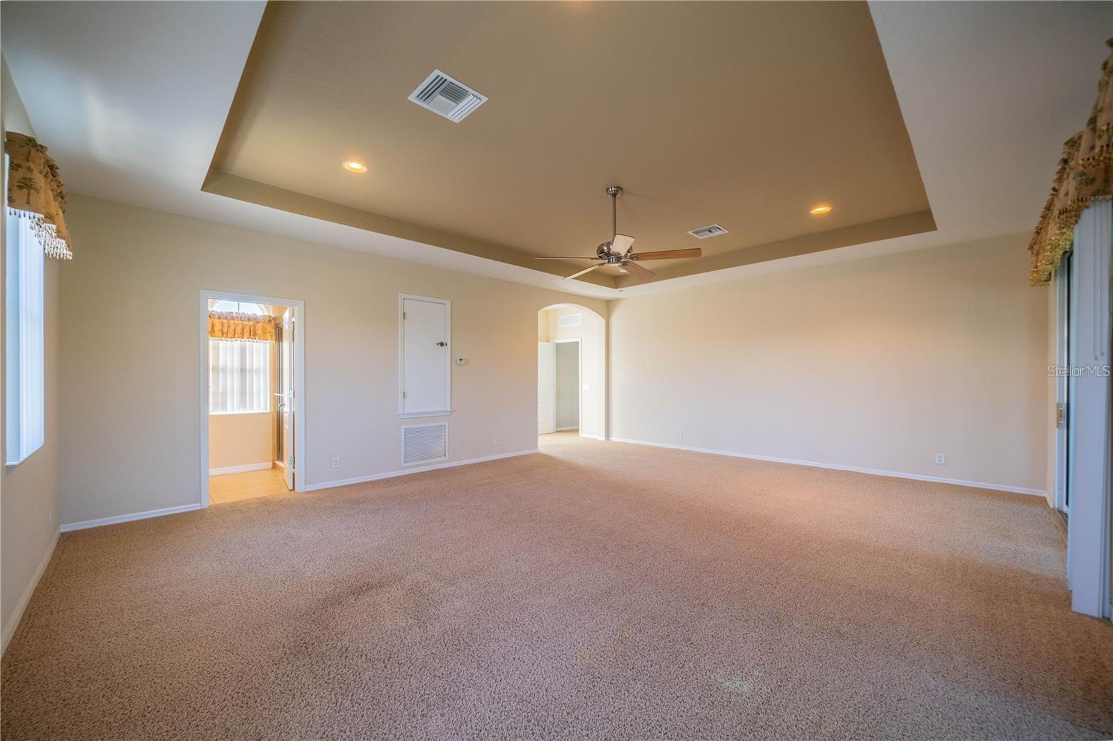445 NOBLE FAIRE DR — photo 23