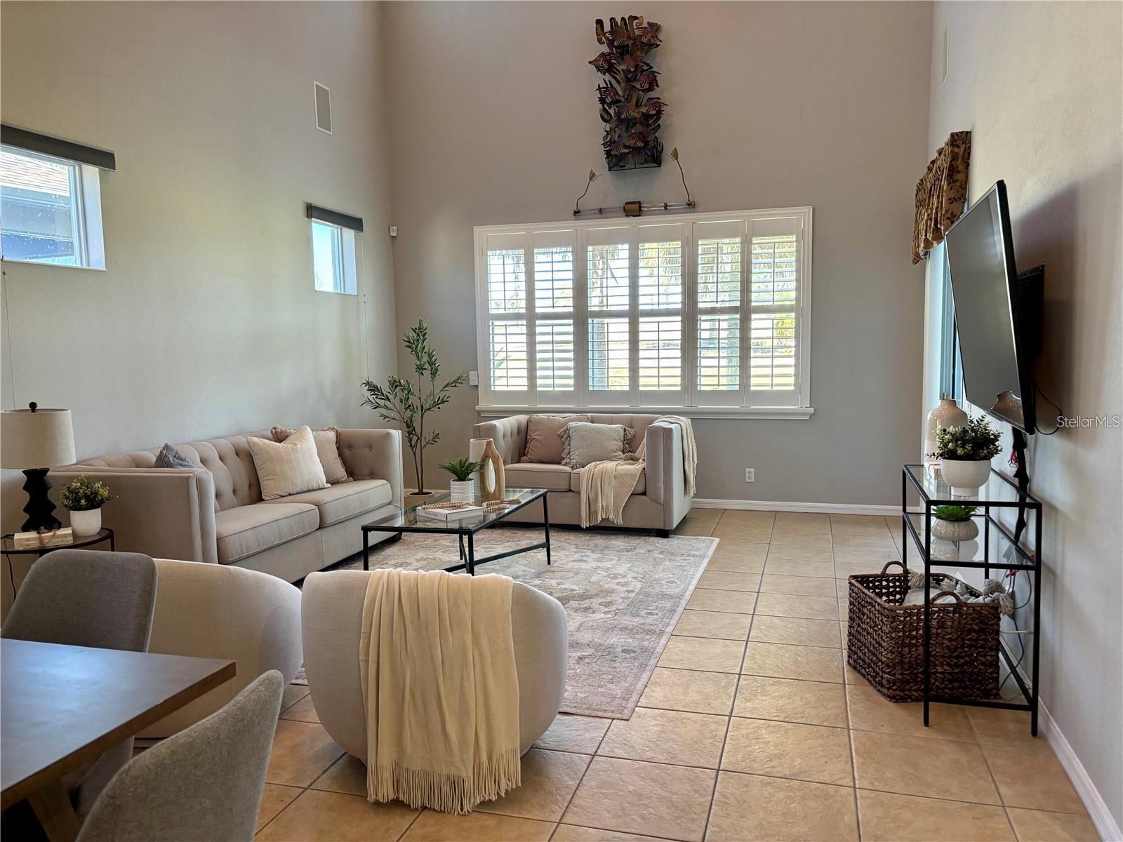 445 NOBLE FAIRE DR — photo 9