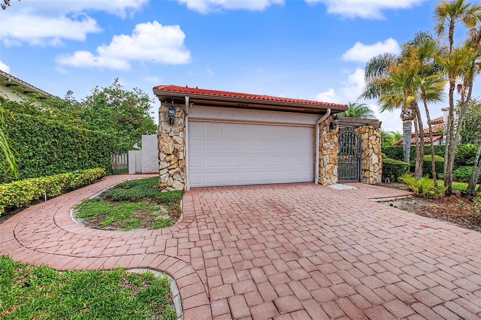 7011 PELICAN ISLAND DR — photo 28