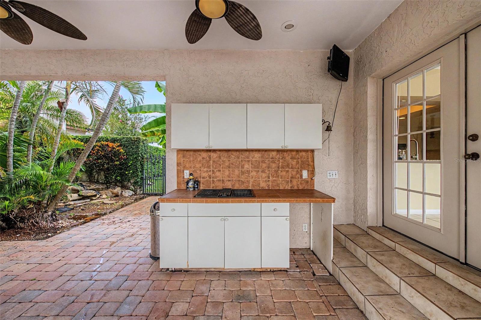7011 PELICAN ISLAND DR — photo 15