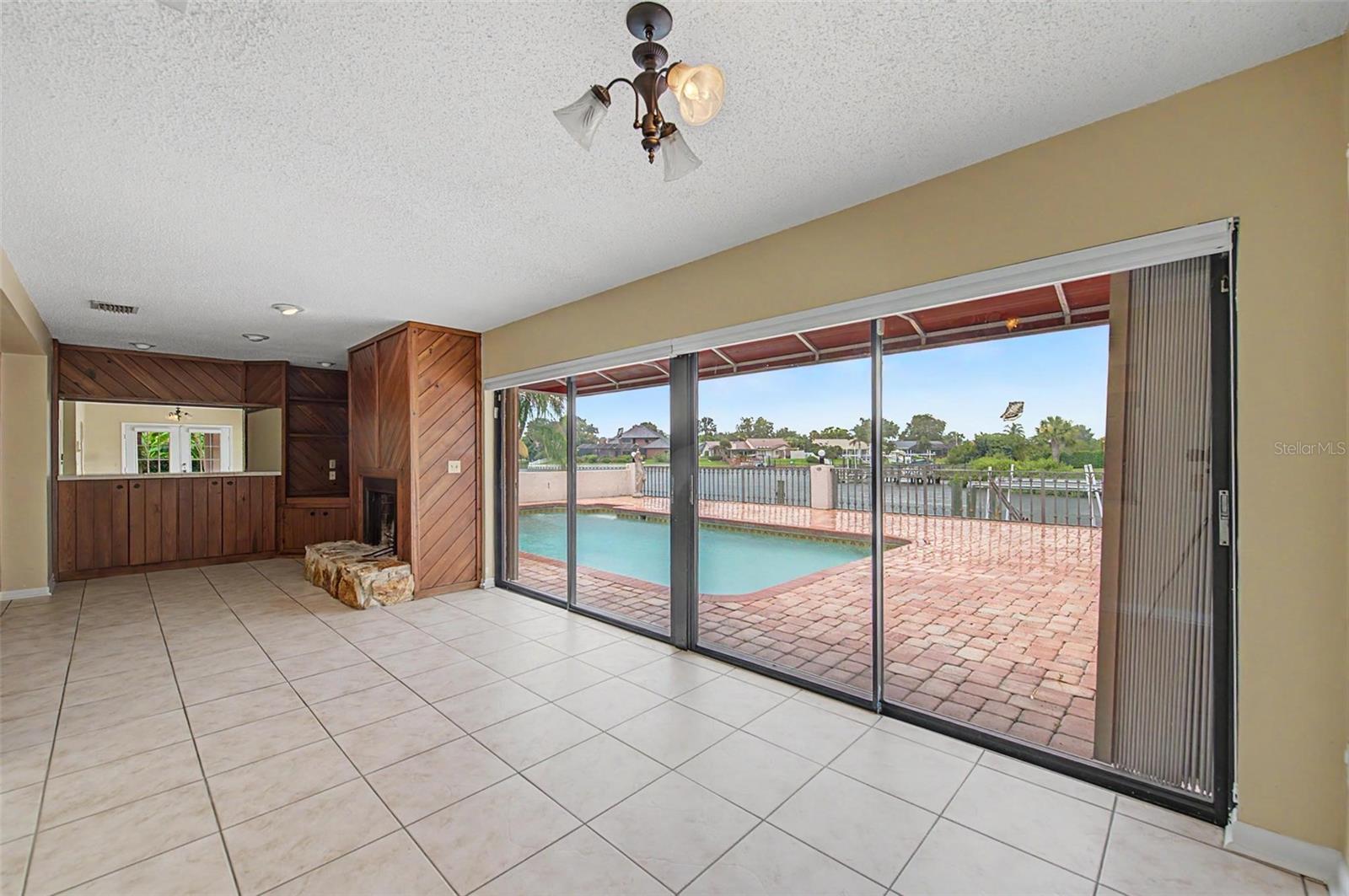 7011 PELICAN ISLAND DR — photo 40