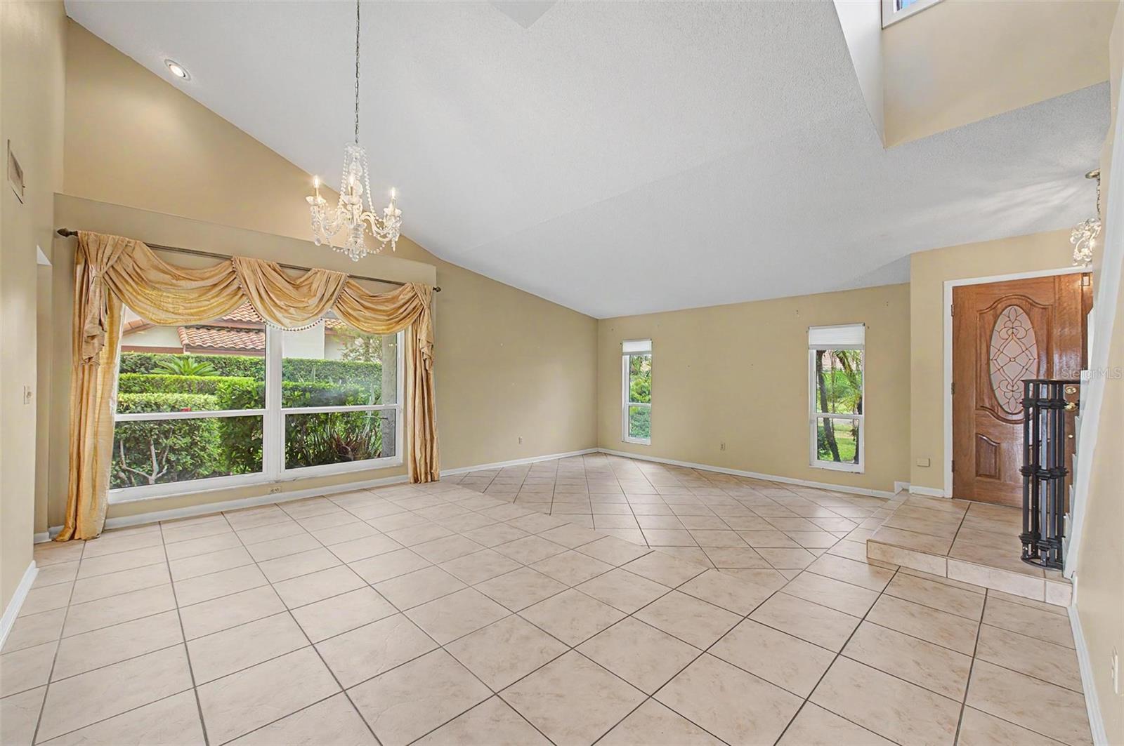 7011 PELICAN ISLAND DR — photo 32