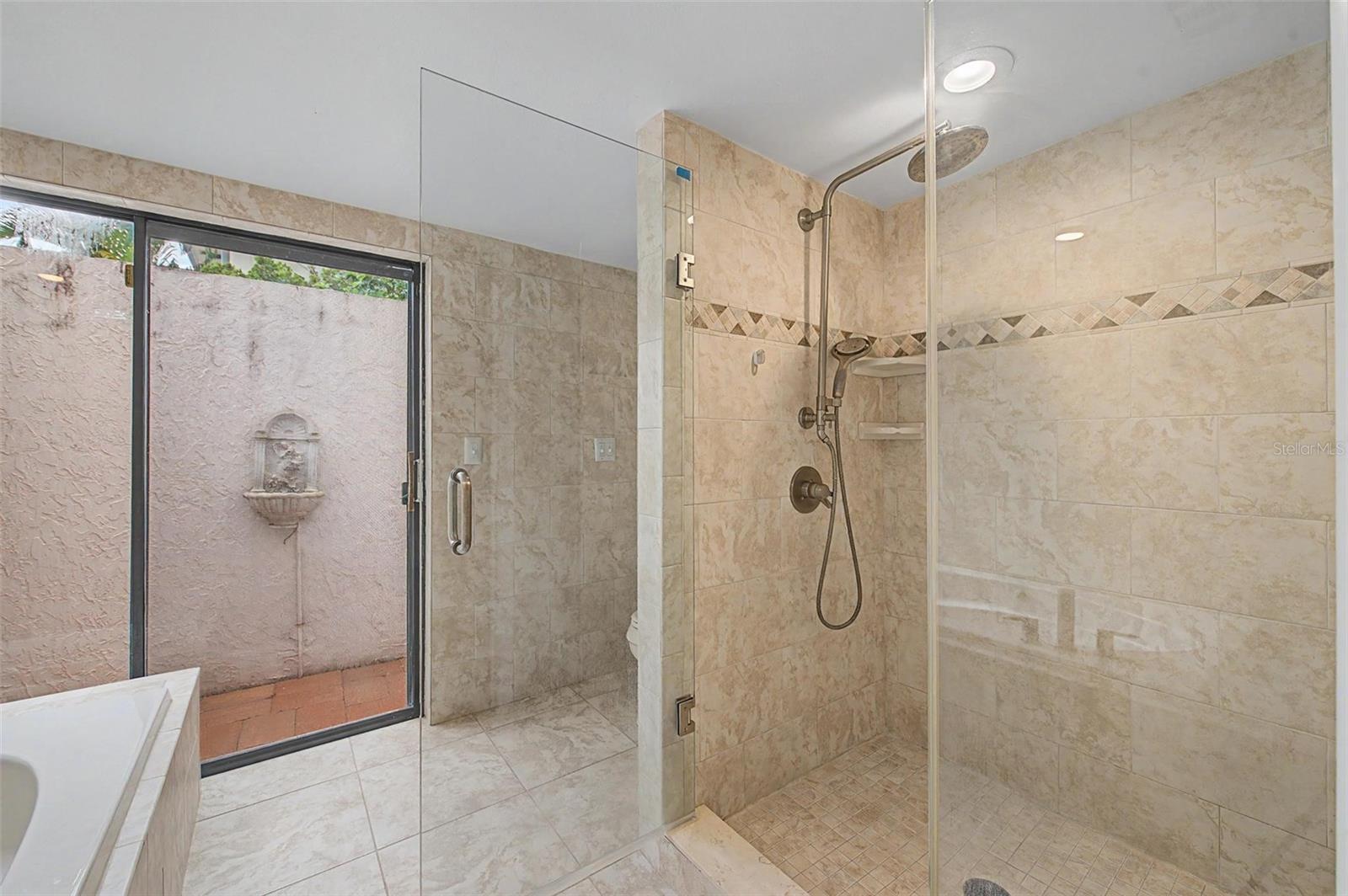 7011 PELICAN ISLAND DR — photo 54
