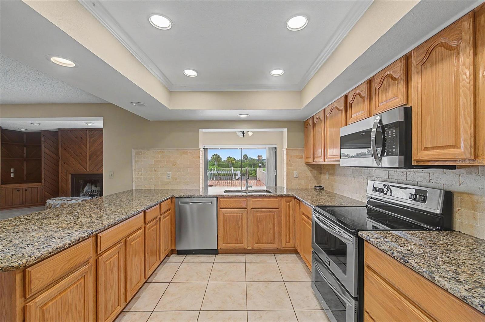 7011 PELICAN ISLAND DR — photo 48