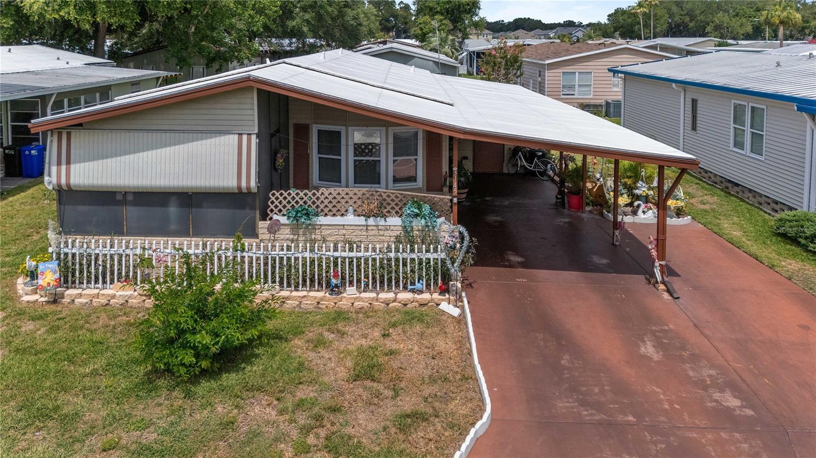3145 GREAT OAK ST — photo 4