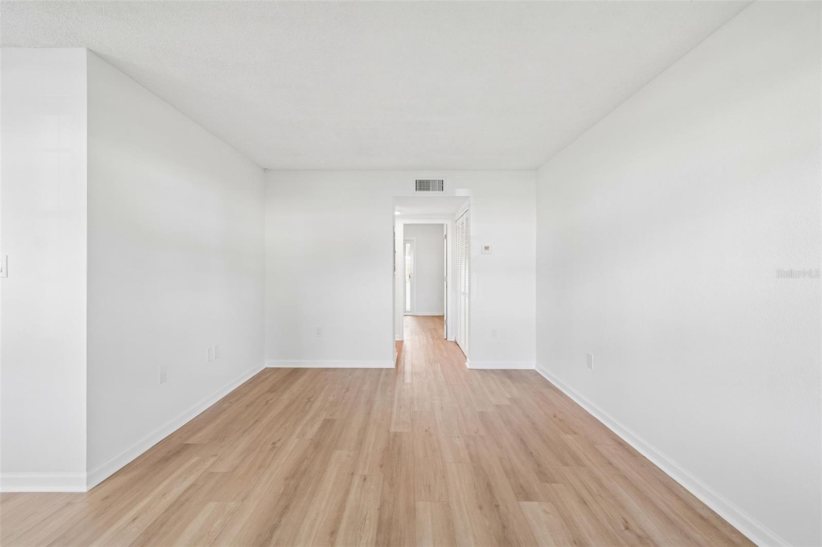 8101 11TH ST N #125 — photo 12