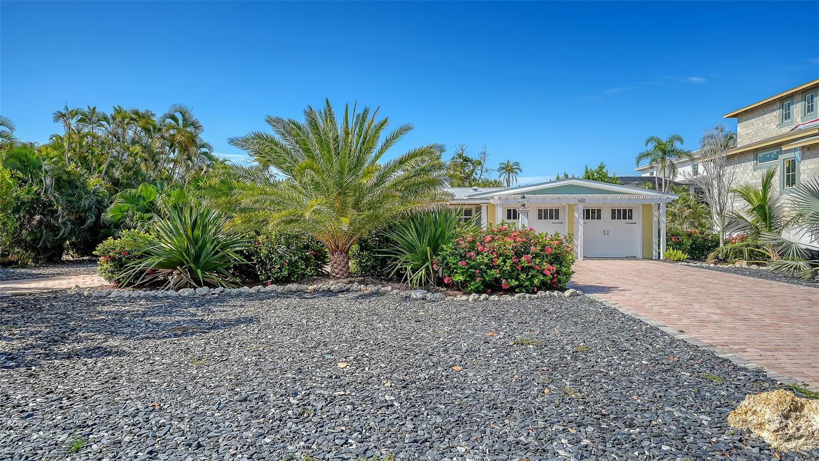 602 BUTTONWOOD DR — photo 5